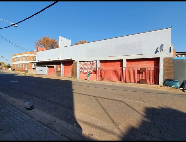 500M² WAREHOUSE FOR SALE IN JEPPESTOWN